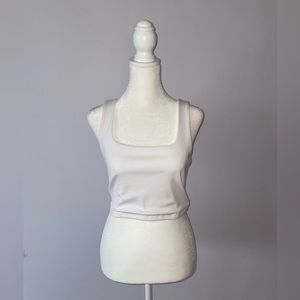 Express Body Contour Tank (Medium)